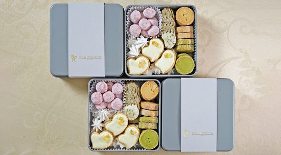 ロイヤルパインズホテルメイド 「春のコフレクッキー缶」